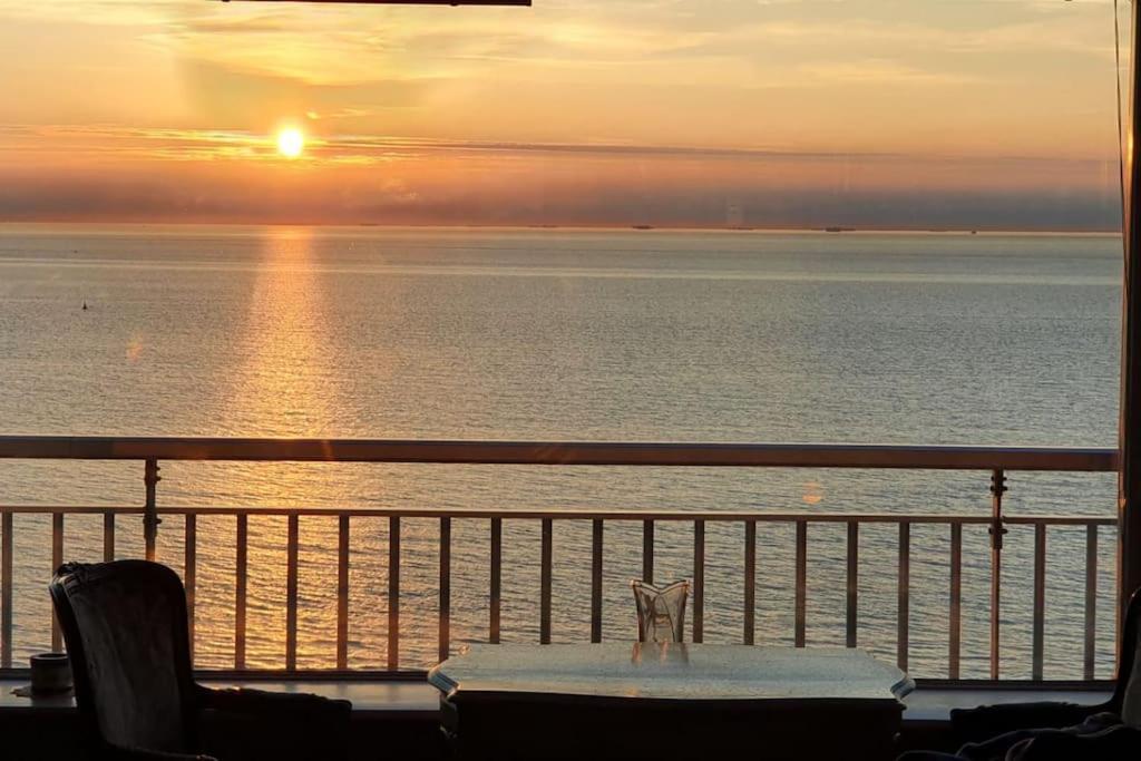 The Best Sea & City View Ostend - Parking Optional Esterno foto